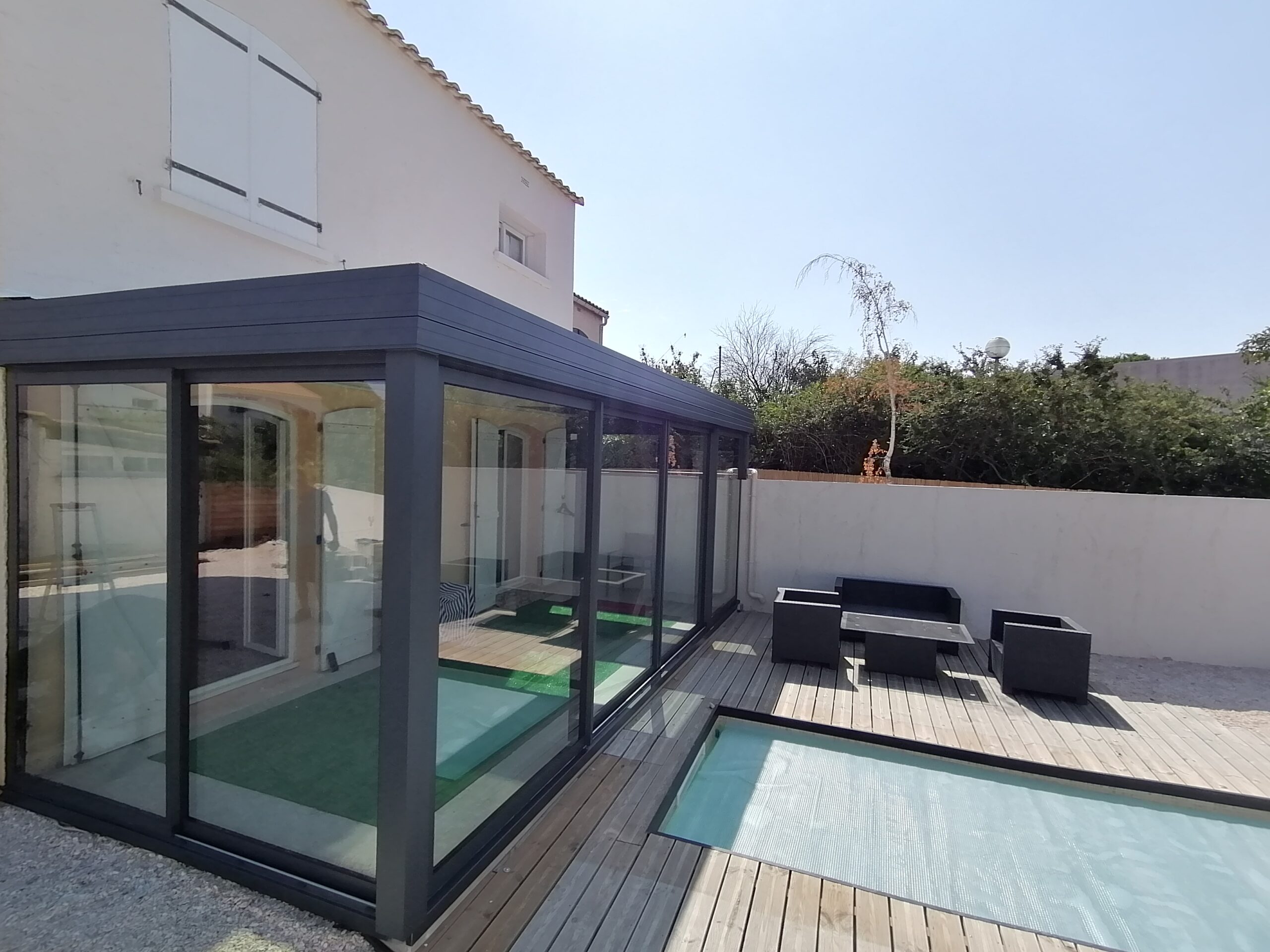 Atelier PRIMS Miroiterie Menuiserie Extérieure – fabrication sur mesure à Béziers